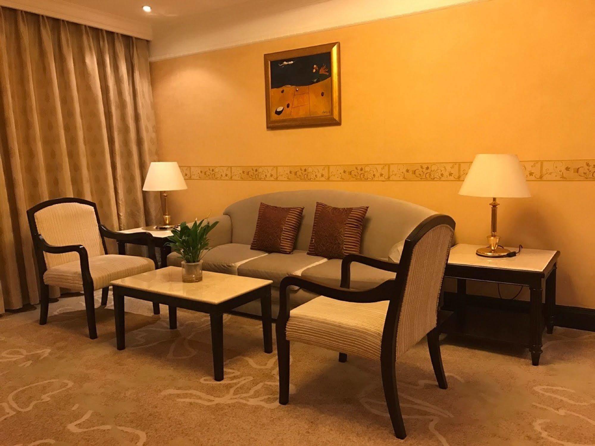 Beijing King Wing Hot Spring Hotel 외부 사진